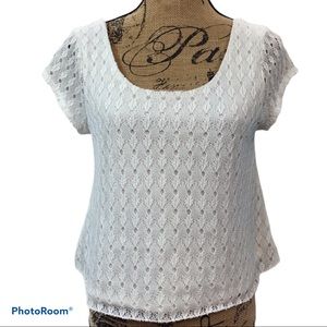 Aeropostale White Lace Crochet Top – Size M